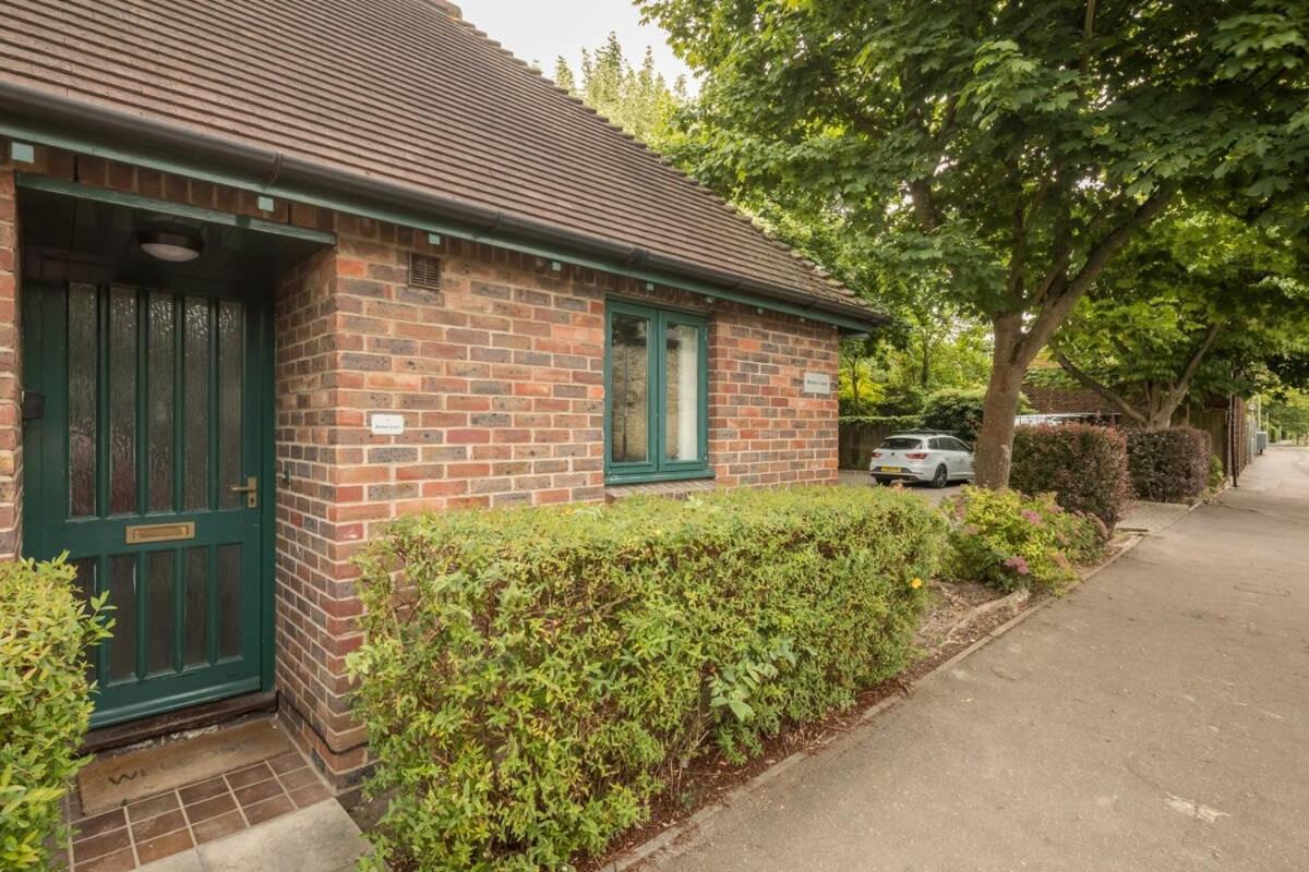 Lovely 1 Bed With Free Parking & Garden Cambridge